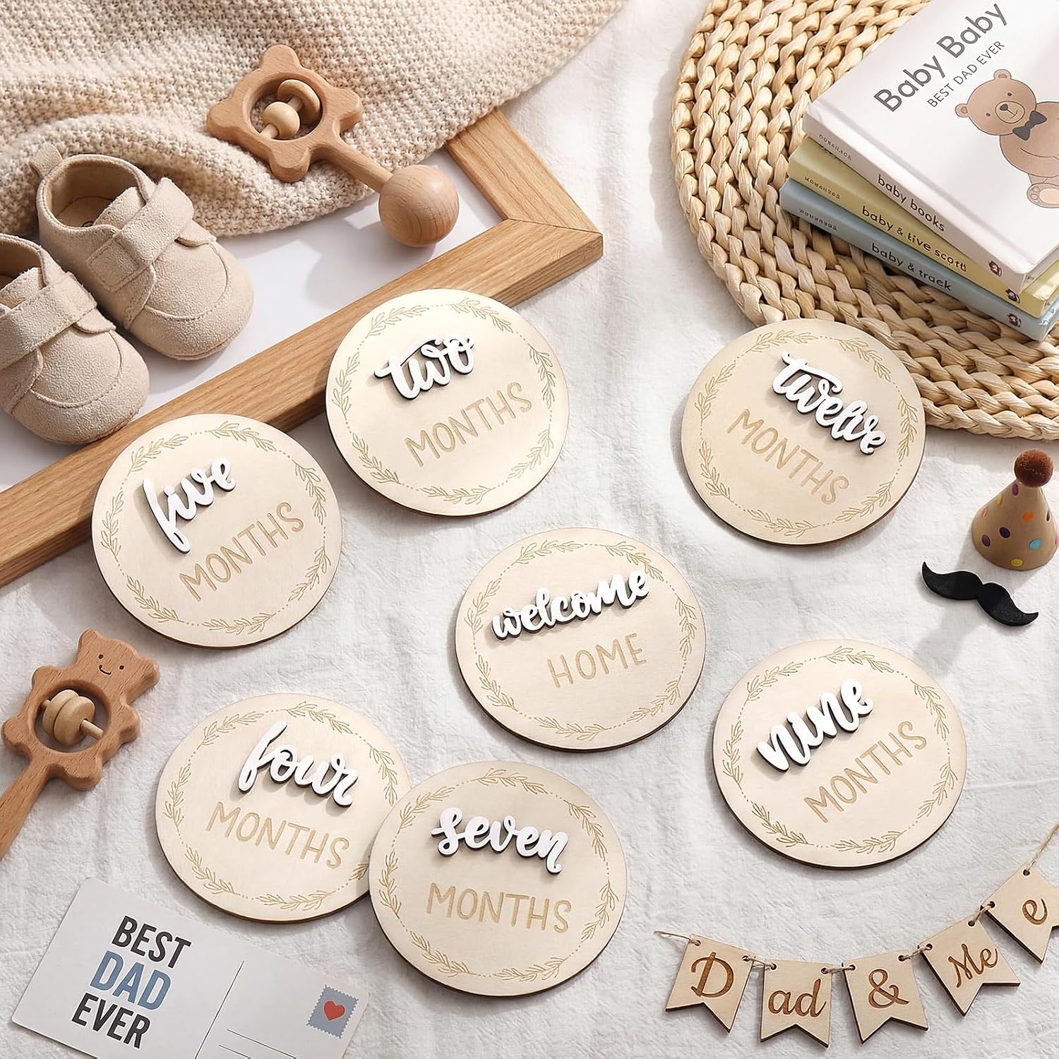7 Pack Baby Monthly Milestone Signs, Double Sided Baby Milestone Signs Wooden Baby Announcement Sign for 1-12 Months Baby Milestone Pictures