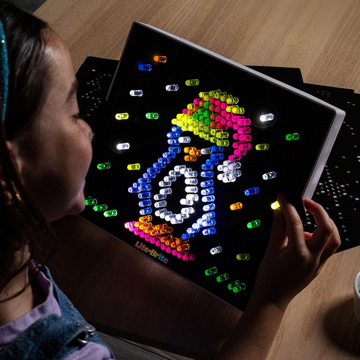 Lite Brite Ultimate Value Retro Toy, 12 Seasonal Templates, Peg Pouch, Amazon Exclusive, Light up Creative Activity Toy, Educational Stem, Gift for Girls and Boys, Ages 4+