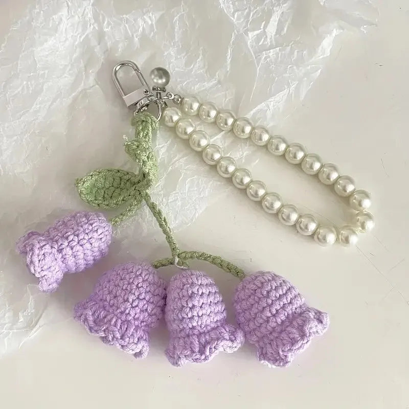 Elegant Handmade Floral Knitted Keyring Pearl Keychain Women's Crocheted Sheep Bluebell Flower Pendant Car Pendant Bag Decor
