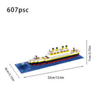 Micro particle building block assembly toy Titanic giant male and female puzzle cruise ship model children's toy