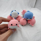 New Creative Wool Crocheted Small Whale Car Key Chain Handmade Backpack Ornaments Couple Cute Keychain