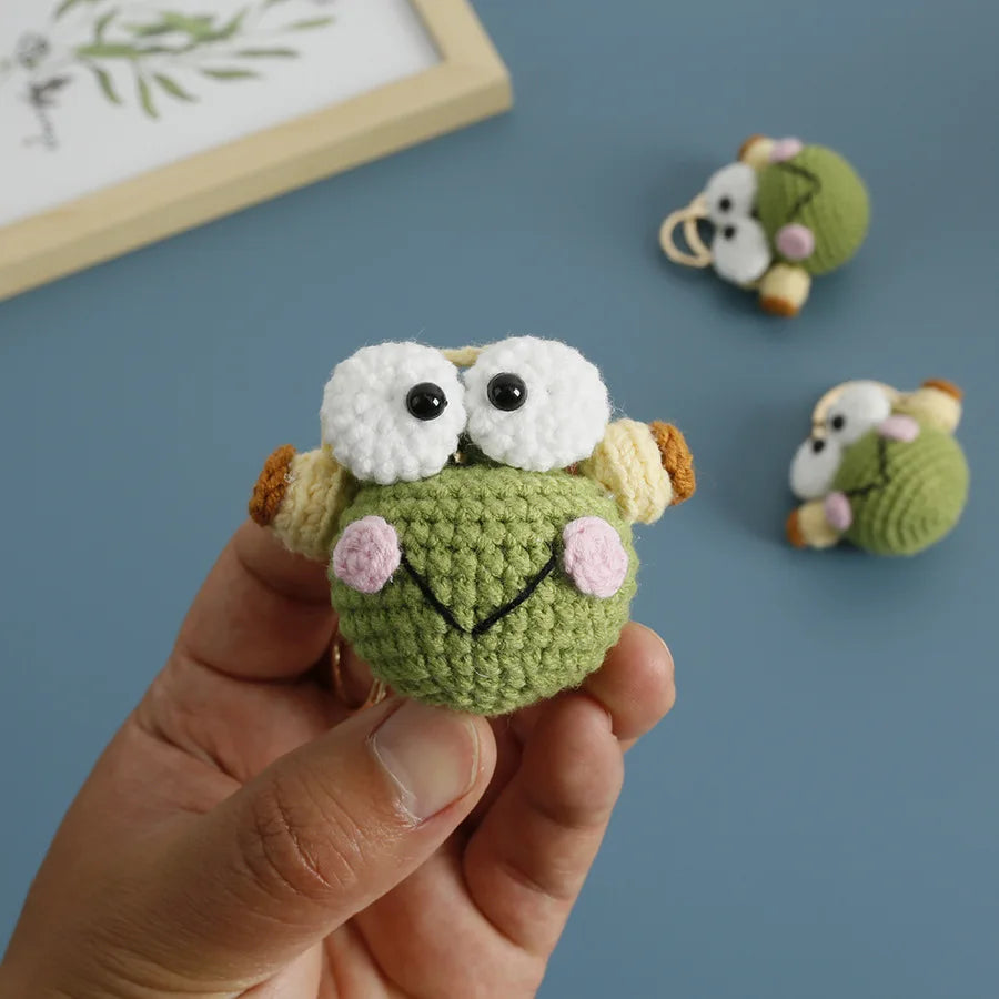 Cute Frog Doll Crochet Keychain Funny Frog Doll Keychain Pendant Handmaking Knitted Frog Keyring Wholesale Custom Accessories