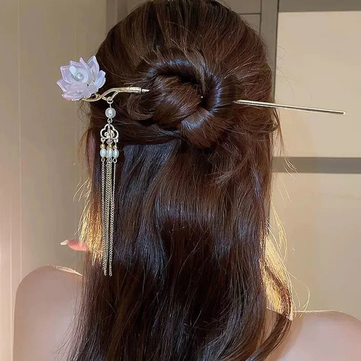Luminous Flower Hairpin For Women Creative Lotus Emit Light Lantern Tassel Hair Stick Vintage Chinese Style Metal Hair Accessory