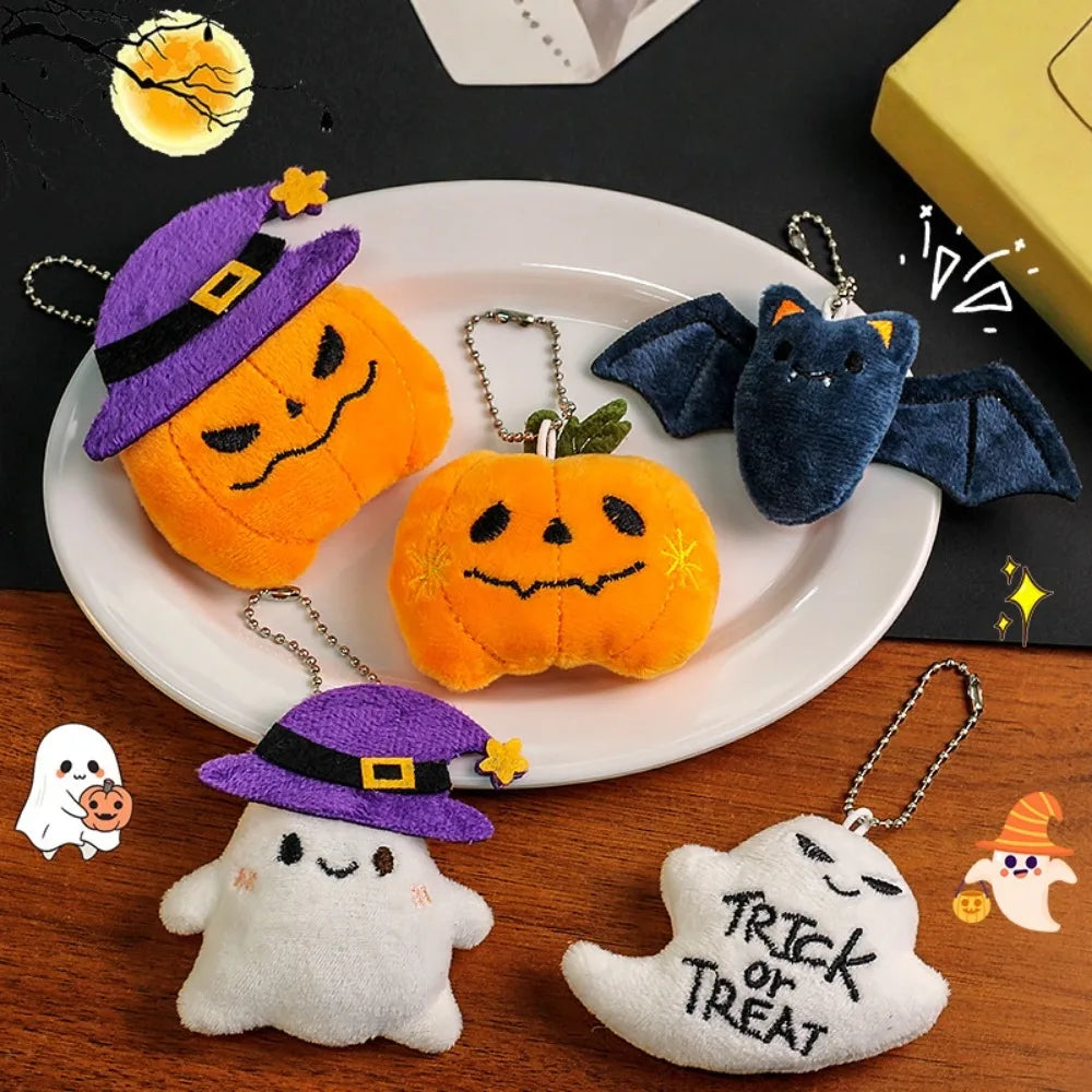 Halloween Plush Keychain for Women Pumpkin Ghost Bat Witch Hat Trick or Treat Cartoon Bag Charm Party Gifts Keychain Accessories
