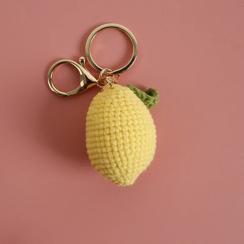 Cute Fruit Series Crochet Keychain Handmaking Knitted Strawberry Keyrings Cute Cherry Keyrings For Bag Pendant Custom Accessory