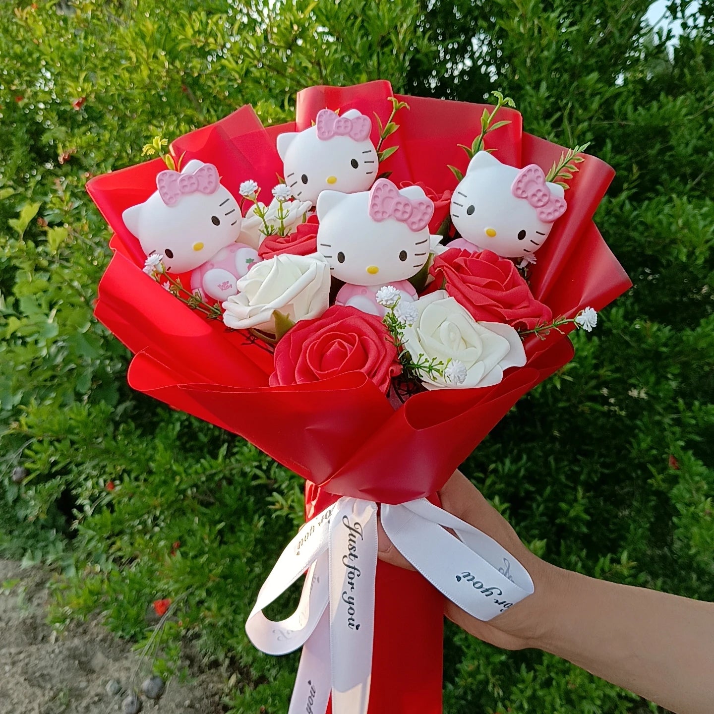 Hello Kitty Plush Bouquet with Rose Kawaii Anime Fluffy Stuffed Plush Doll Christmas Valentine's Day Holiday Birthday Gift