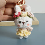 Cute Rabbit Doll Crochet Keyrings Handmaking Knitting Rabbit Keychains Cartoon Carrot Rabbit Keyrings Pendant Custom Accessories