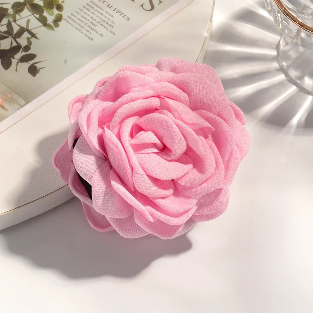 16 Colors Sweat Medium Size Cotton Fabric Rose Flower Hair Claw Clips for Women Korean Ctach Shark Clamp Hair Accessories 2024