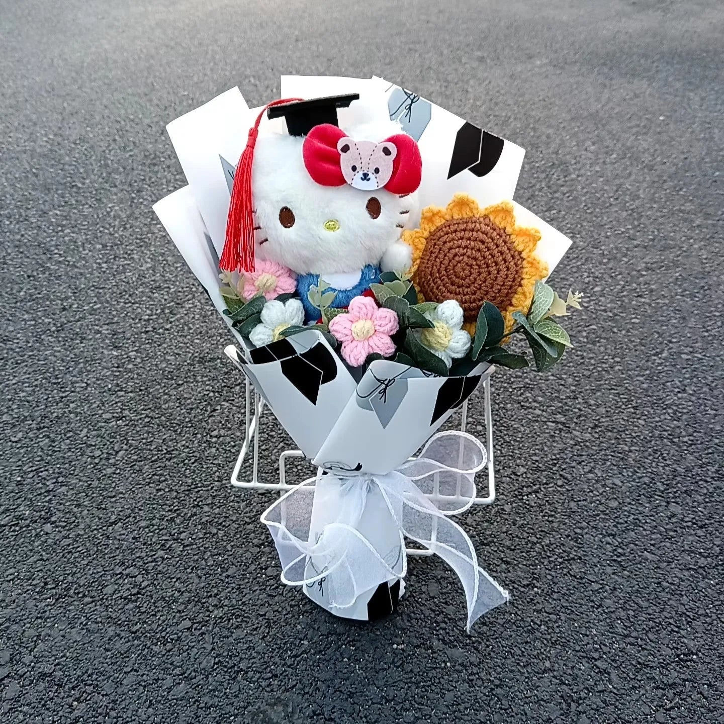 Hello Kitty Plush Bouquet with Rose Kawaii Anime Fluffy Stuffed Plush Doll Christmas Valentine's Day Holiday Birthday Gift
