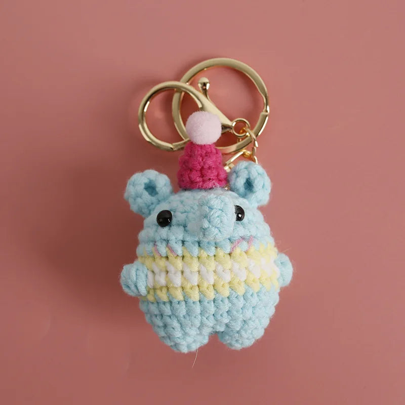 Cute Small Bear Couple Keychains Knitting Cartoon Bear Mini Animal Doll Keyrings Crochet Keychain Wholesale Custom Acceessories