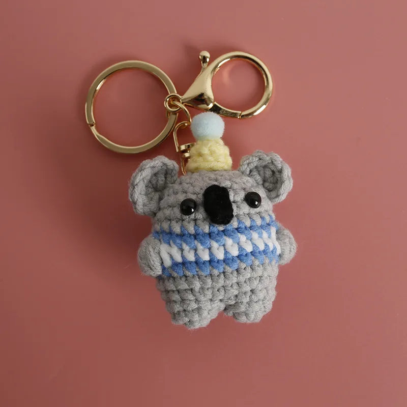 Cute Small Bear Couple Keychains Knitting Cartoon Bear Mini Animal Doll Keyrings Crochet Keychain Wholesale Custom Acceessories