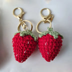 Cute Fruit Series Crochet Keychain Handmaking Knitted Strawberry Keyrings Cute Cherry Keyrings For Bag Pendant Custom Accessory