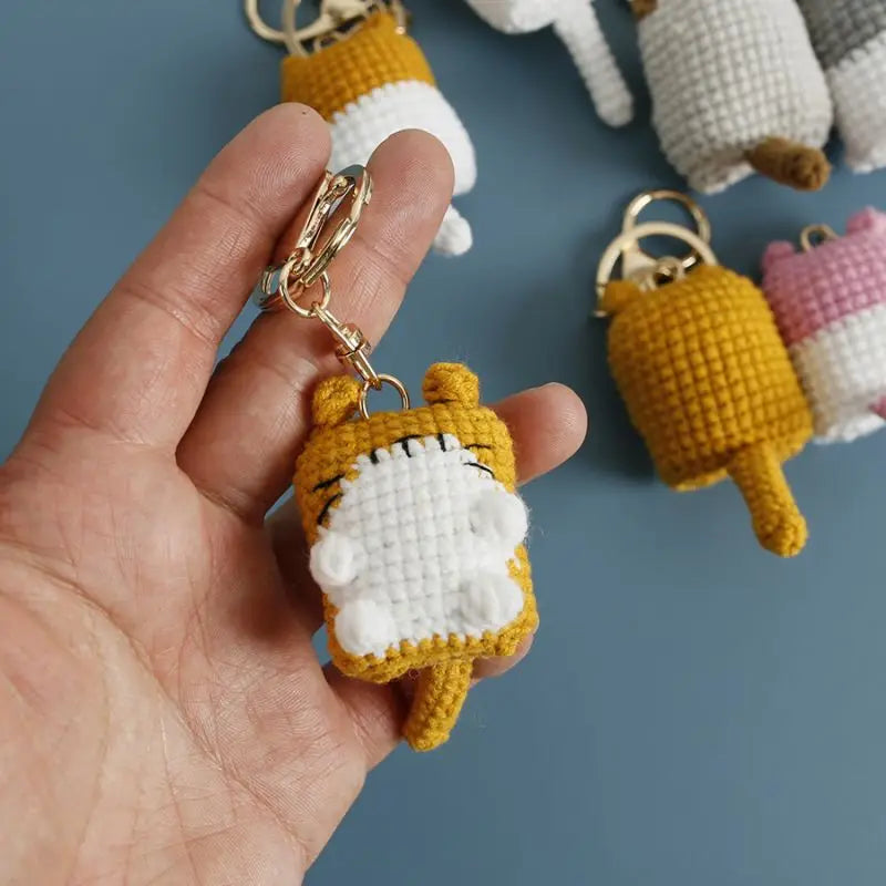 Handmaking Crochet Kitten Keyrings Cute Smiling Cat Doll Crochet Keychain Cartoon Kitten Series Knitting Doll Keychain Custom