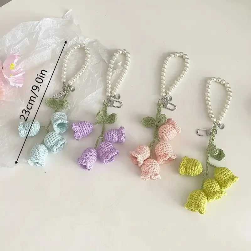 Elegant Handmade Floral Knitted Keyring Pearl Keychain Women's Crocheted Sheep Bluebell Flower Pendant Car Pendant Bag Decor