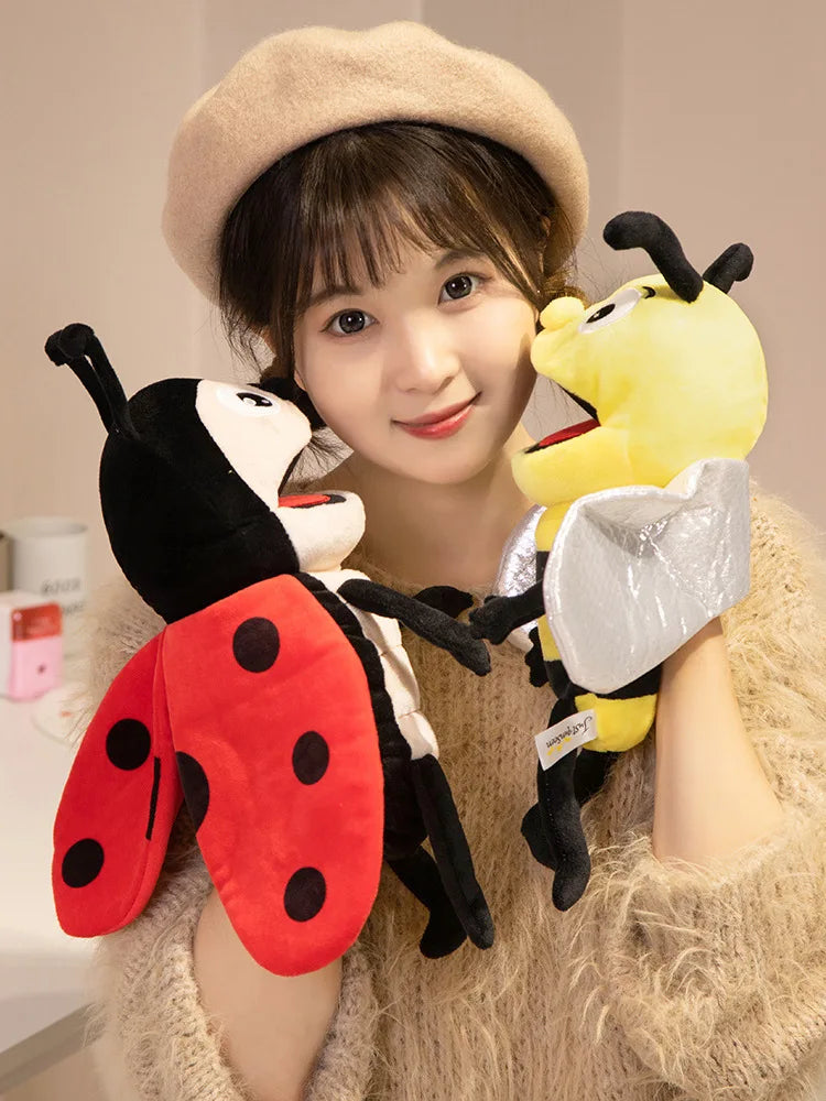 Insect Plush Hand Puppet Storytelling Bee Ladybird Butterfly Soft Stuffed Plush Toys Early Education Hand Finger Story Puppet