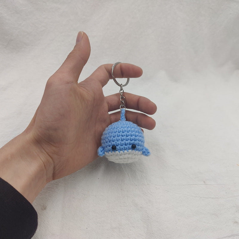 New Creative Wool Crocheted Small Whale Car Key Chain Handmade Backpack Ornaments Couple Cute Keychain