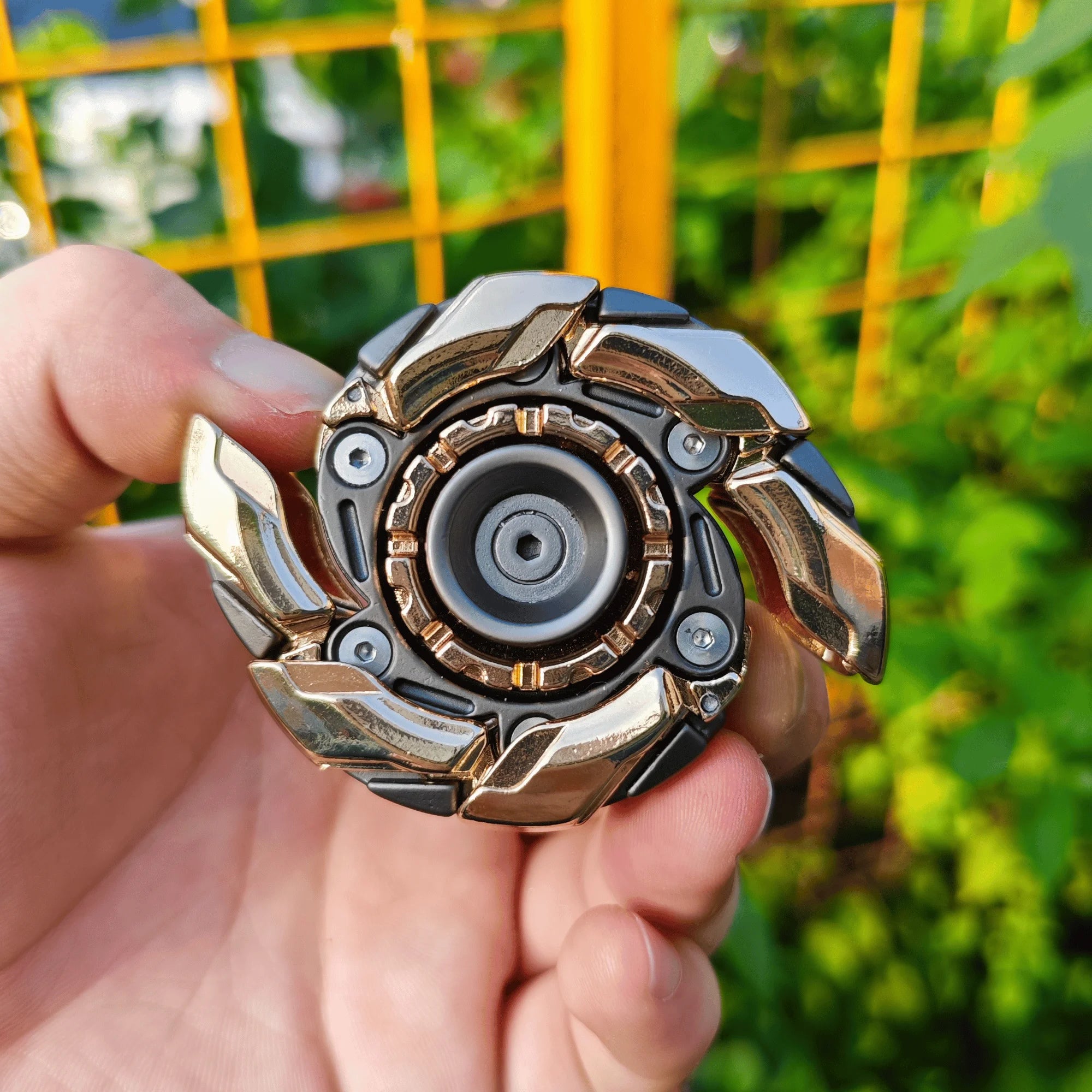 EDC Fidget Sliders Fidget Toys Stress Relief For Adults Magnetic Metal Fidgety Mood Buster Open Armor Spinning TopFidget Toys