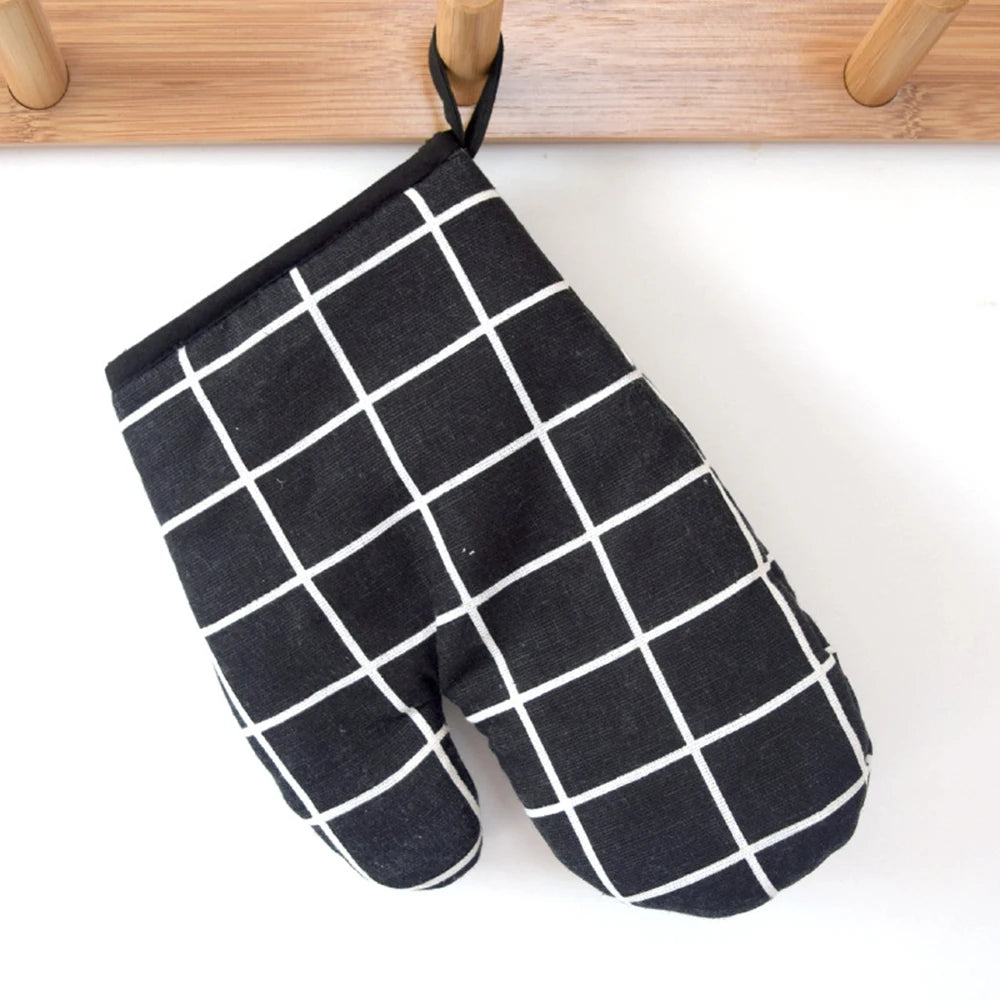 1pcs Kitchen Baking Gloves Microwave Oven Gloves High Temperature Resistant And Insulated Gloves Oven Gloves Heat-Resistant Glo