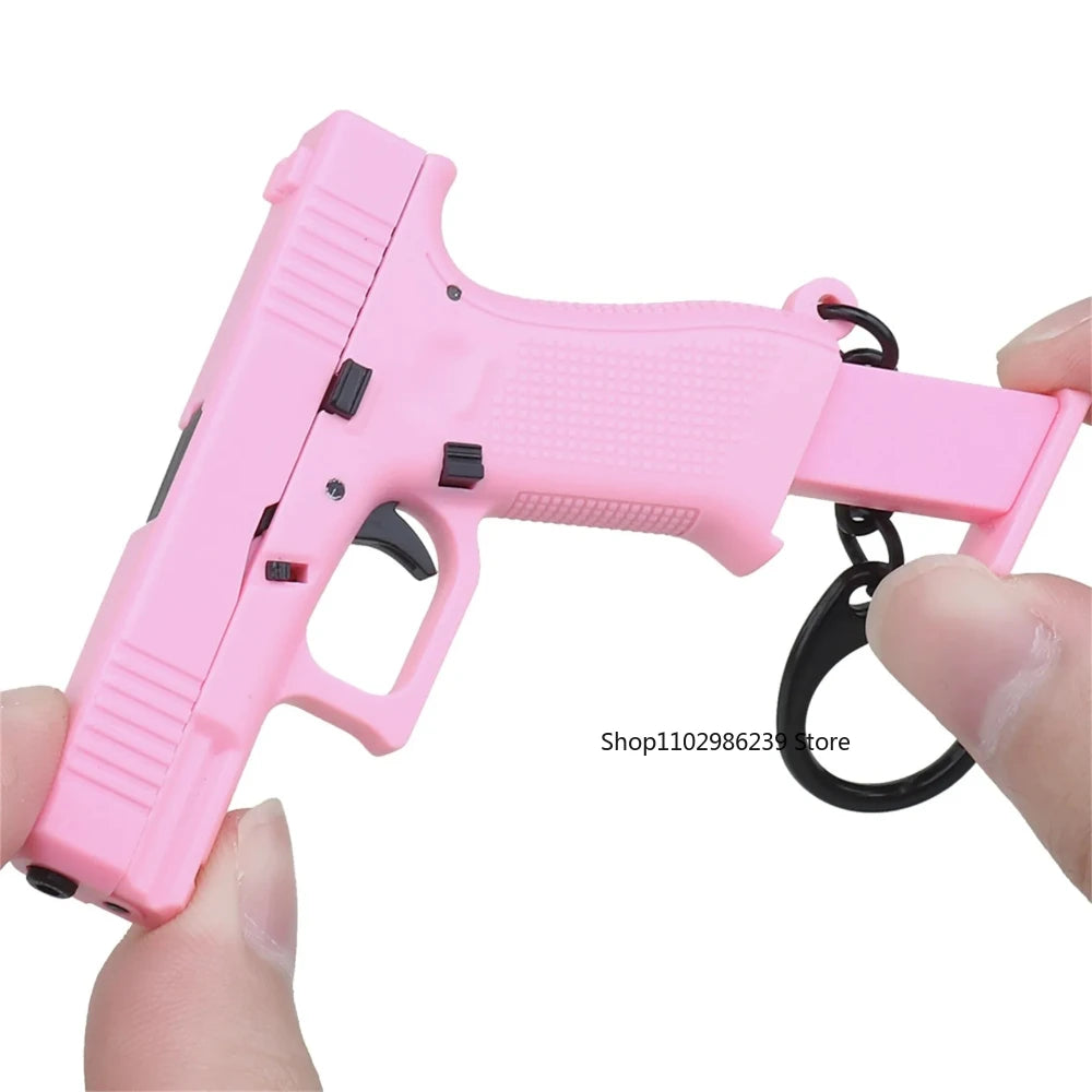 Mini Tactical Pistol Shape Car Keychain for Men Portable Decorations Detachable Keyring Realistic Model Toy Bag Accessories