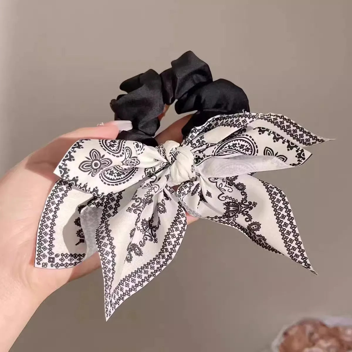 Women's Style Brown Cashew Flower Bow Hair Clip High-End and Elegant Hair Clip Shark Clip Fashion Headwear Girls Headdress