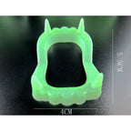 5Pcs Halloween Vampire Fake Teeth Glow Luminous Dentures Halloween Party Night Glow Prop Masquerade Cosplay Zombie Teeth