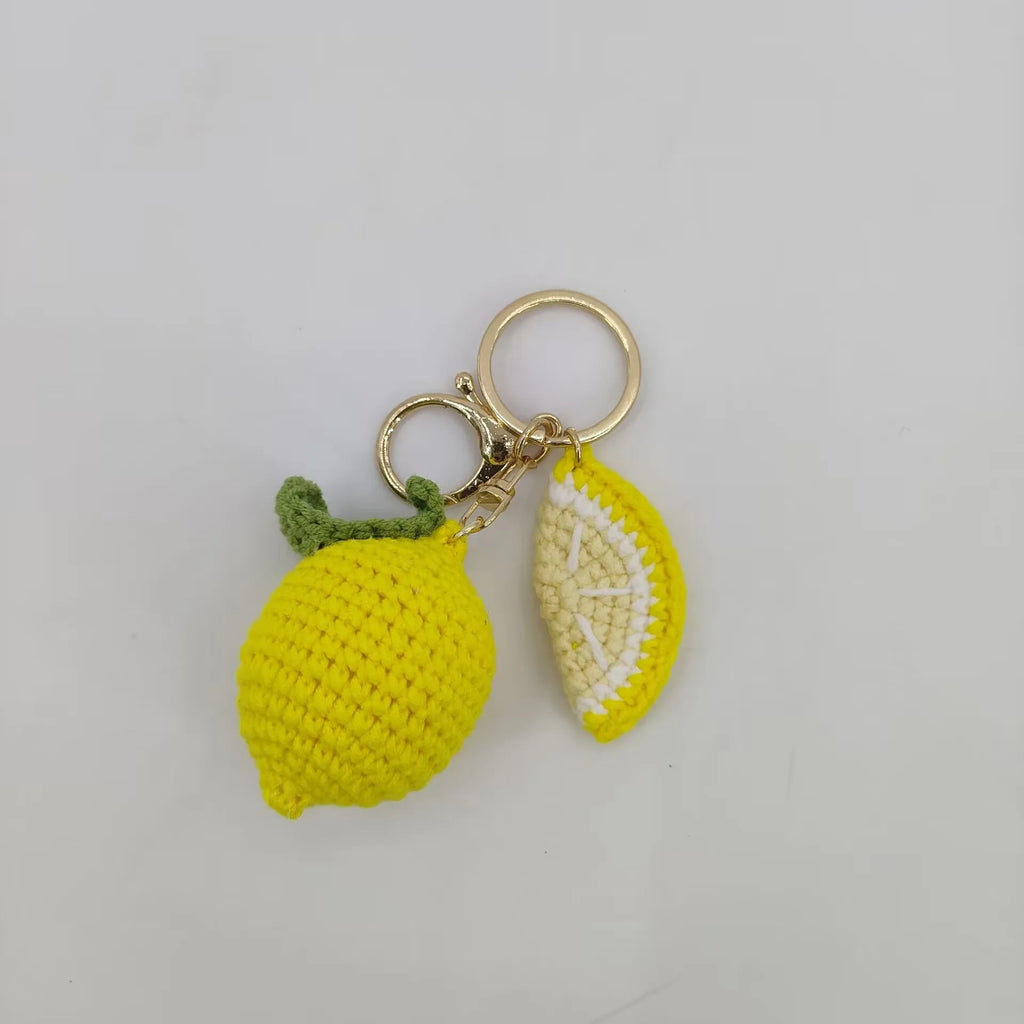 Cute Fruit Series Crochet Keychain Handmaking Knitted Strawberry Keyrings Cute Cherry Keyrings For Bag Pendant Custom Accessory