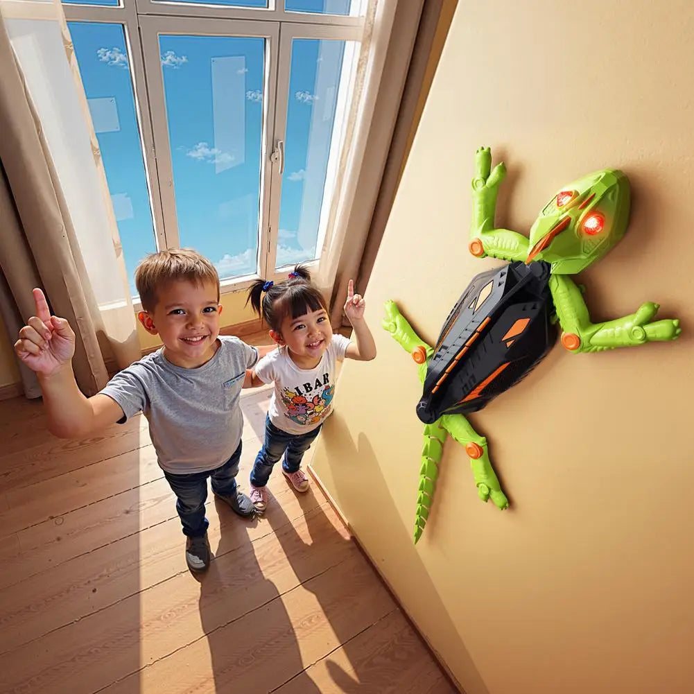 Realistic Biomimetic RC Wall Climbing Lizard Robot Toy, Remote Control Gecko that Climbs Glass & Smooth Walls for Children