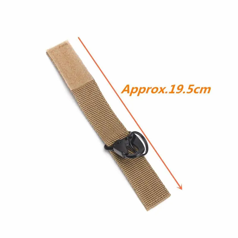 2/5 PCS.Tactical Hanging Buckle Molle Nylon Webbing Carabiner Belt Triangle Keychain for Outdoor Climbing Camping Tool Accessory
