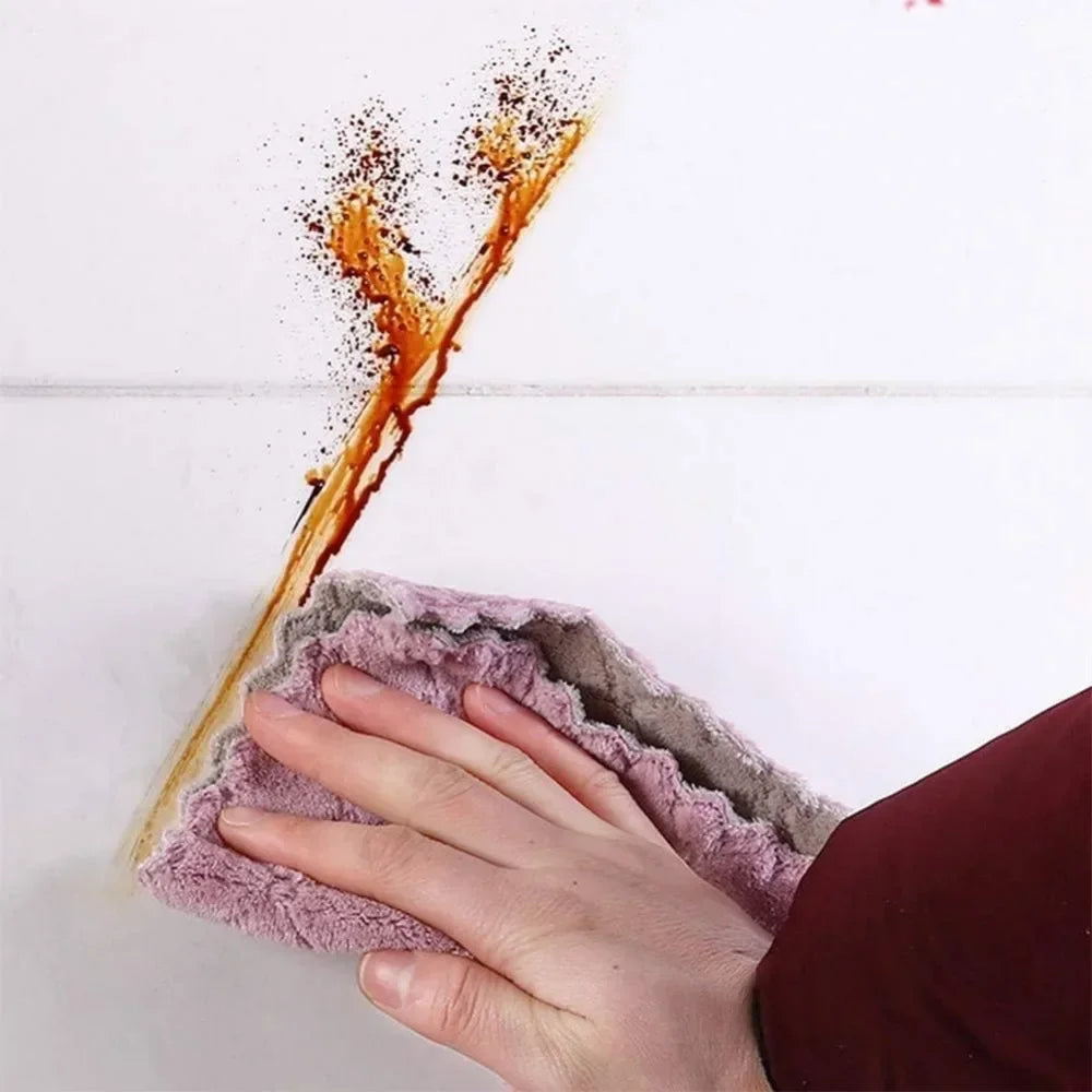 Wall Protector Film Kitchen Oil Proof Wall Sticker Stove Cabinet Heat-resisting Self Adhesive Wallpaper Waterproof Decoration