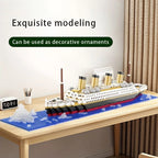 Micro particle building block assembly toy Titanic giant male and female puzzle cruise ship model children's toy