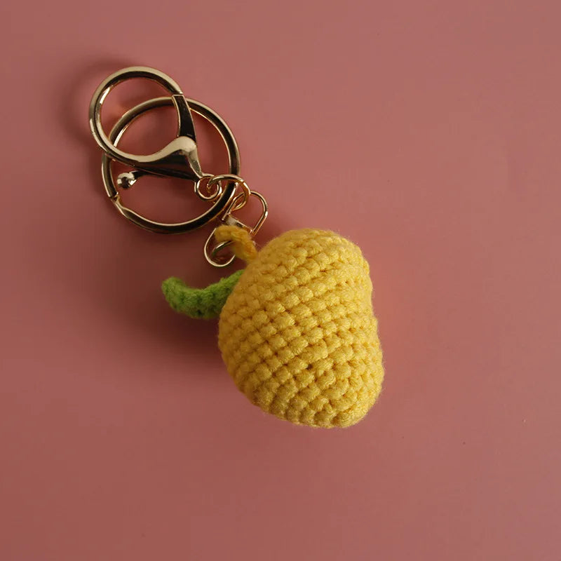 Cute Fruit Series Crochet Keychain Handmaking Knitted Strawberry Keyrings Cute Cherry Keyrings For Bag Pendant Custom Accessory