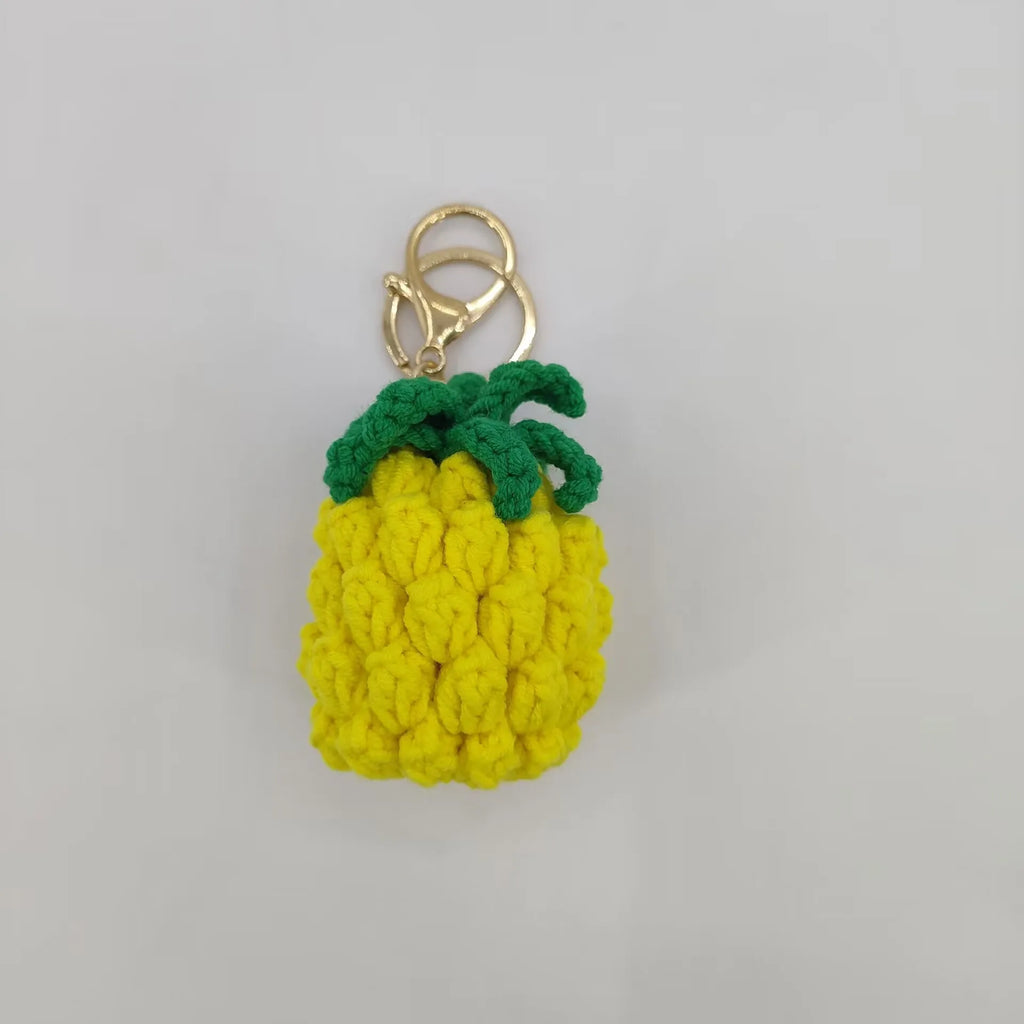 Cute Fruit Series Crochet Keychain Handmaking Knitted Strawberry Keyrings Cute Cherry Keyrings For Bag Pendant Custom Accessory