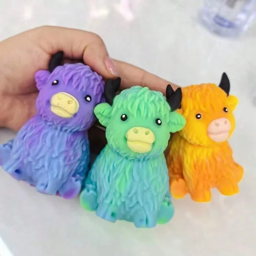 Scottish Highland Cow Squishy Slow Rebound Anxiety Relief Fidget Toy Squishy Toys Juegos Para Niños,Cheese Squishy