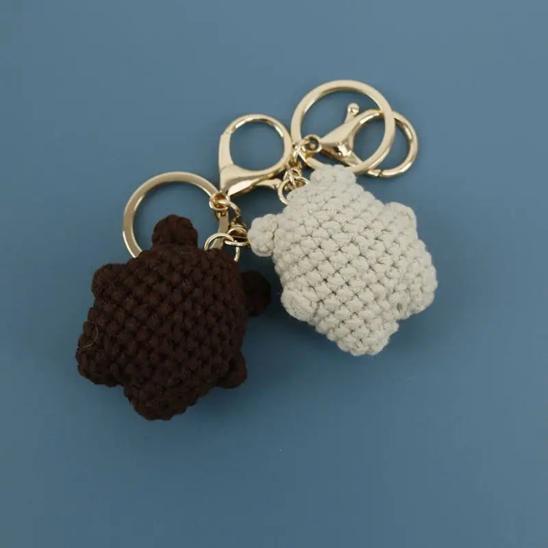Cute Small Bear Couple Keychains Knitting Cartoon Bear Mini Animal Doll Keyrings Crochet Keychain Wholesale Custom Acceessories