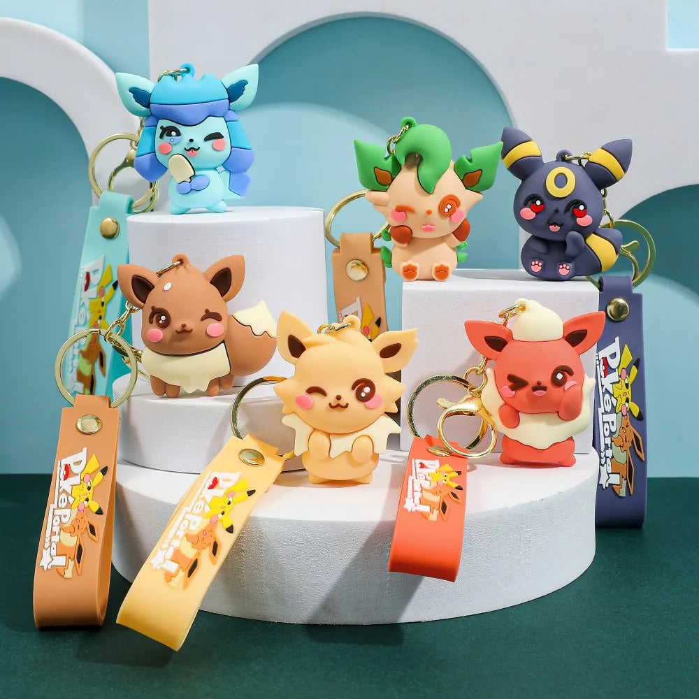 Eevee Keychain Evolution Set, Flareon Jolteon Vaporeon Plush Keychain, Pokémon Eeveelutions Key Ring for Fans