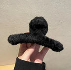 Winter Faux Fur Hair Claw for Women Elegant Acrylic Crab Barrette Hairpin Girl-Hair Accessories Furry Headwear Hair Claw Clip